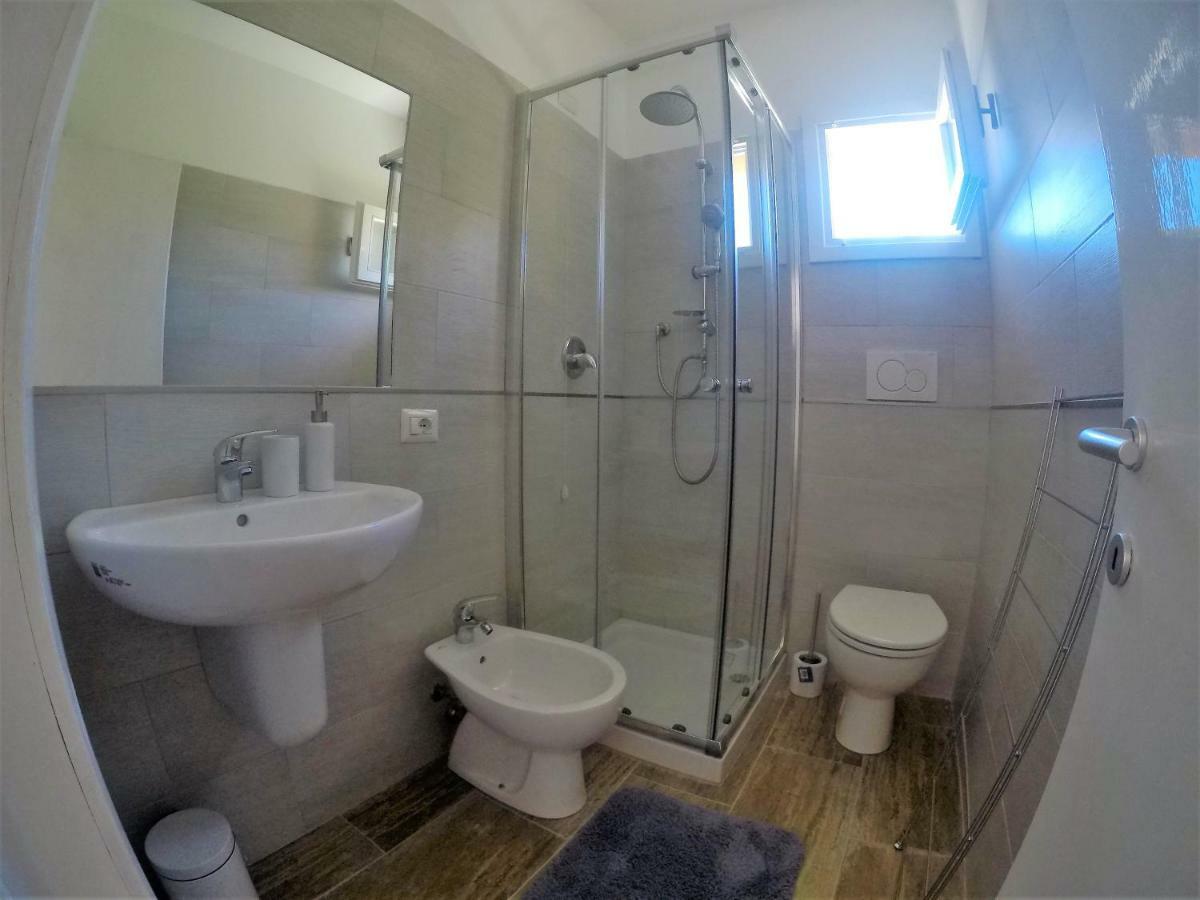 コスタ・パラディーゾ Casa Gineproヴィラ エクステリア 写真